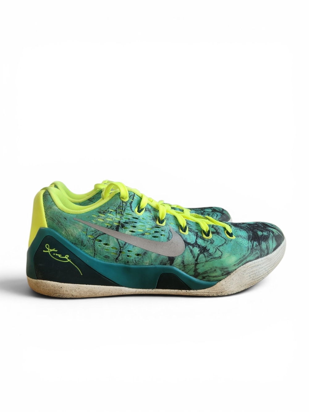 Nike Kobe 8 EM Easter Green/Volt Neon Yellow Low-Top Basketball Shoe Size 10